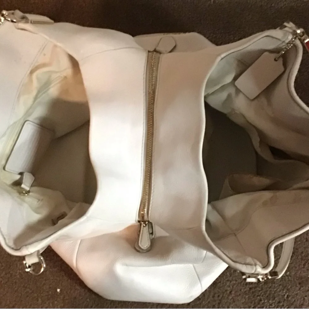 Coach Purse - Picture 4 of 5